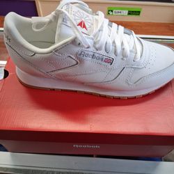 Reebok CLASSIC LEATHER SHOES - WHITE/GUM