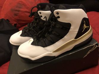 Jordan Auras BRANDNEW 10-1/2
