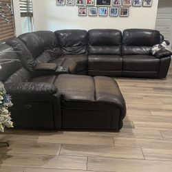 Make An Offer Sectional Must Be Picked Up 