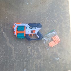 Nerf Gun 