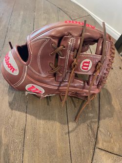 Wilson A2000 Baseball Glove 11.75”
