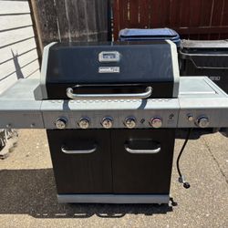 5 Burner NexGrill Deluxe Dual Energy BBQ