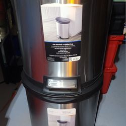 13.2 Gallon Stainless Steel Trash Cans (New)