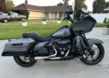 2021 Harley Davidson Road Glide Limited FLTRK