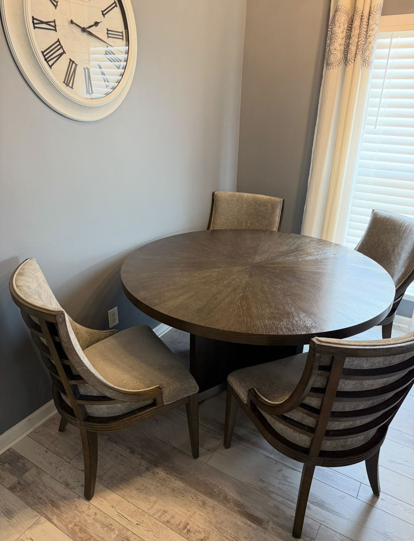 Around Dining Table With Four Chairs