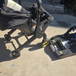 Doona Car/stroller With Base With Diaper Bag