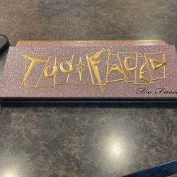TOO FACED Eye Shadow Palette