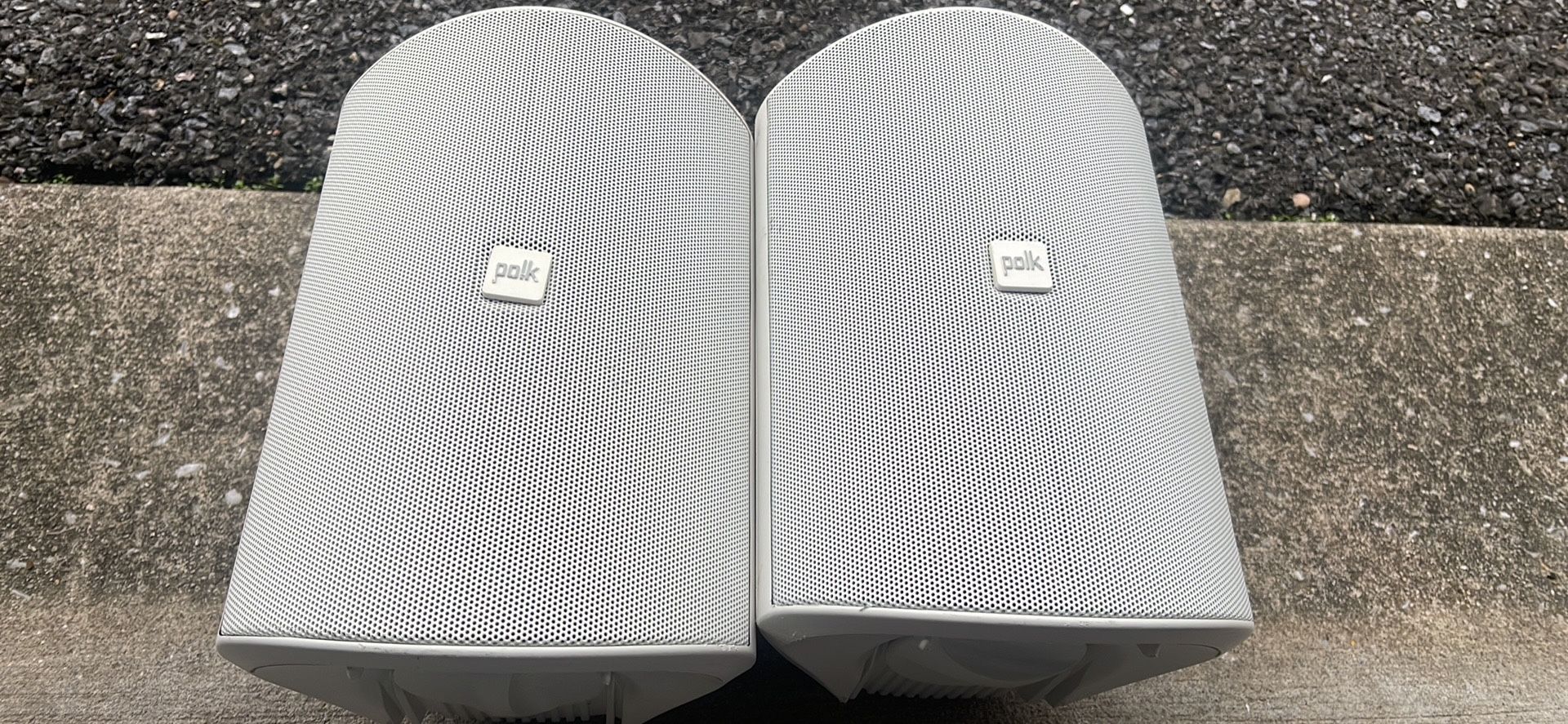 Polk Audio Patio 200 Indoor/Outdoor Speaker with 3]4" Tweeter & 5"