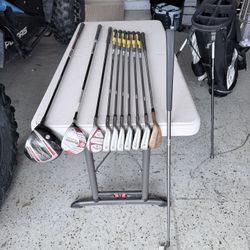 Golf Clubs 