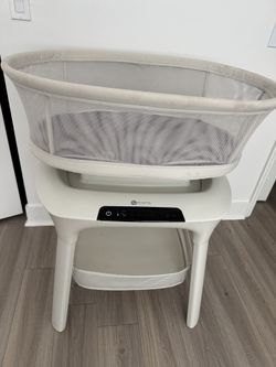 4moms Mamaroo Bassinet