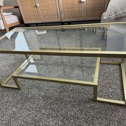 glass table 
