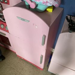 Pretend Kitchen $75 Obo