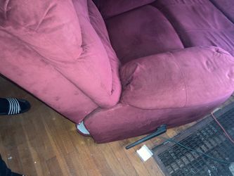 Burgundy Massage, Power recliner
