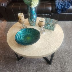 32" Round Capiz Shell Coffee Table