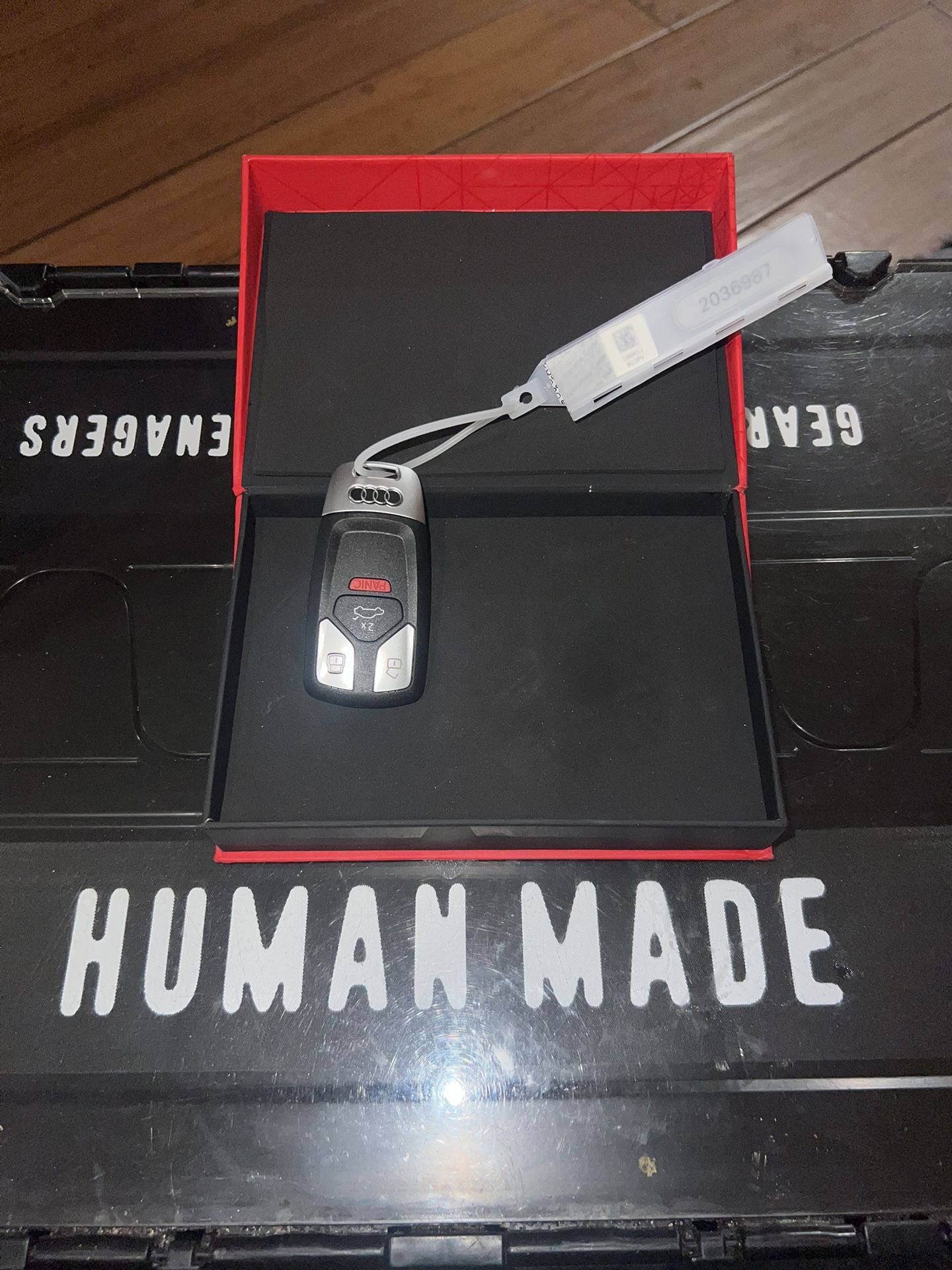 Audi Key