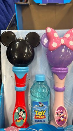 NEW 2pack Disney light up bubble wand