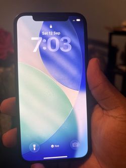 Apple iPhone 12