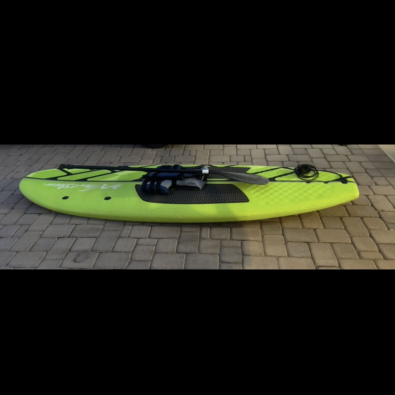 Paddle Board, paddle, And Life Jacket