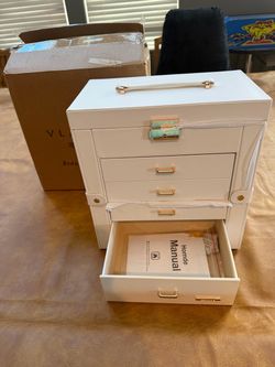 VLANDO Large Jewelry Box, 6 Layer Storage Organizer, Removable Dividers
