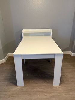 Dinning table