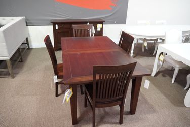 Napa Mahogany Express Rectangle Leg Dining Table