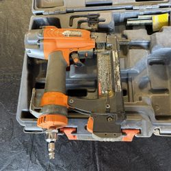 1/4” Crown Staple Gun