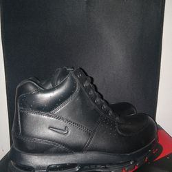 NIKE ACG Men SZ 8 MEN NEW W/BOX Authentic 
