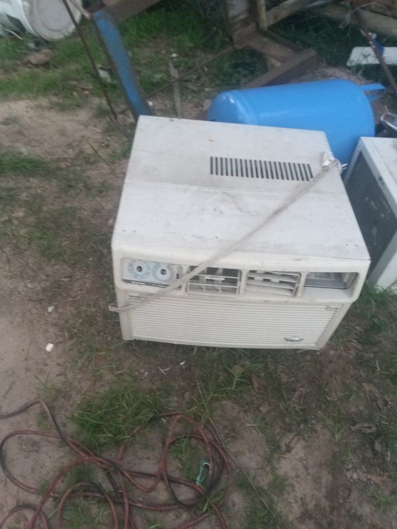 3 Window Units for Sale in Conroe, TX OfferUp