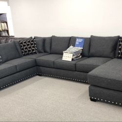 Custom sofas: 40% off this weekend only. 