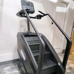 Brand New LLERO X3 Stair Master / Stepper 