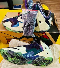 LEBRON JAMES  “ GATOR KING “ New Orleans ( GUMBOS ) size 9.5