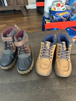 Youth Shoes Size 2