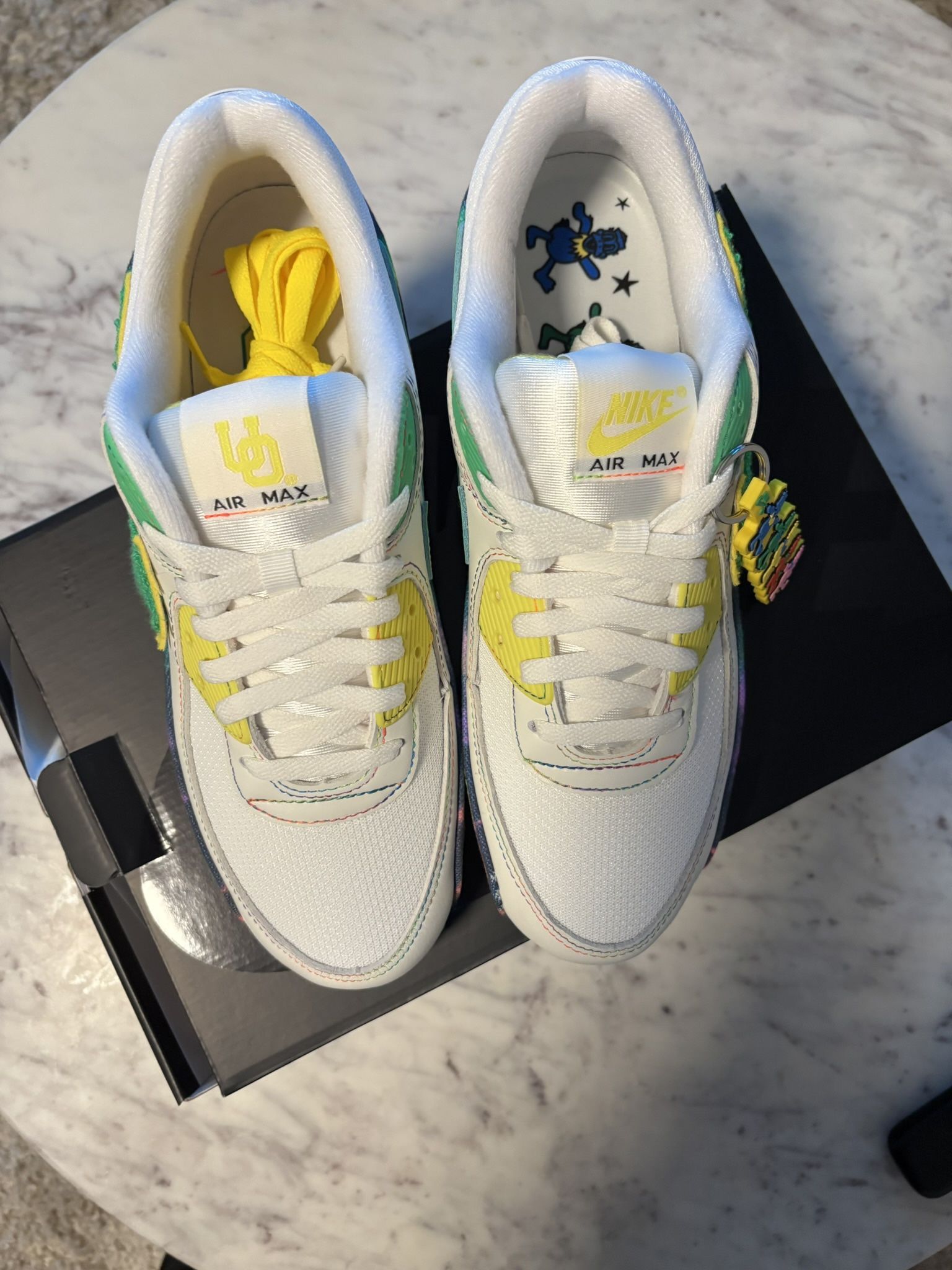 Size 10 Grateful Dead Oregon Duck Air Max 90