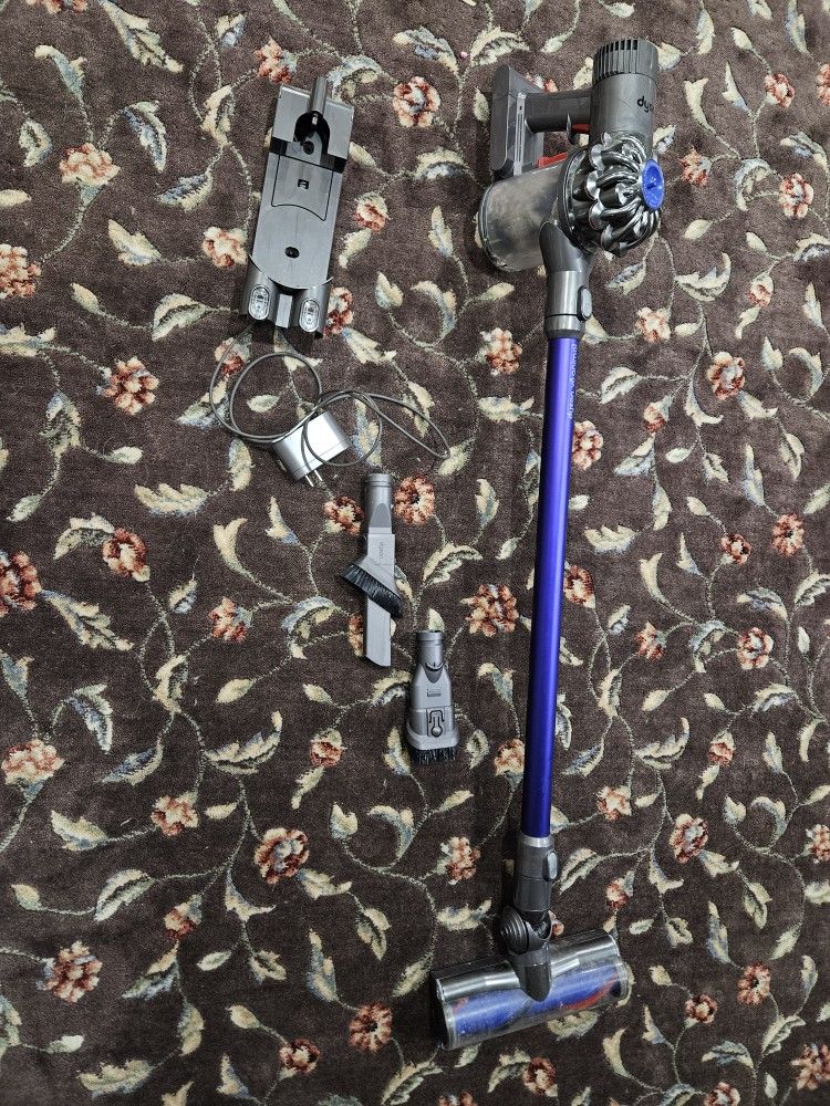 Dyson Hand Vacuum-V6 Animal