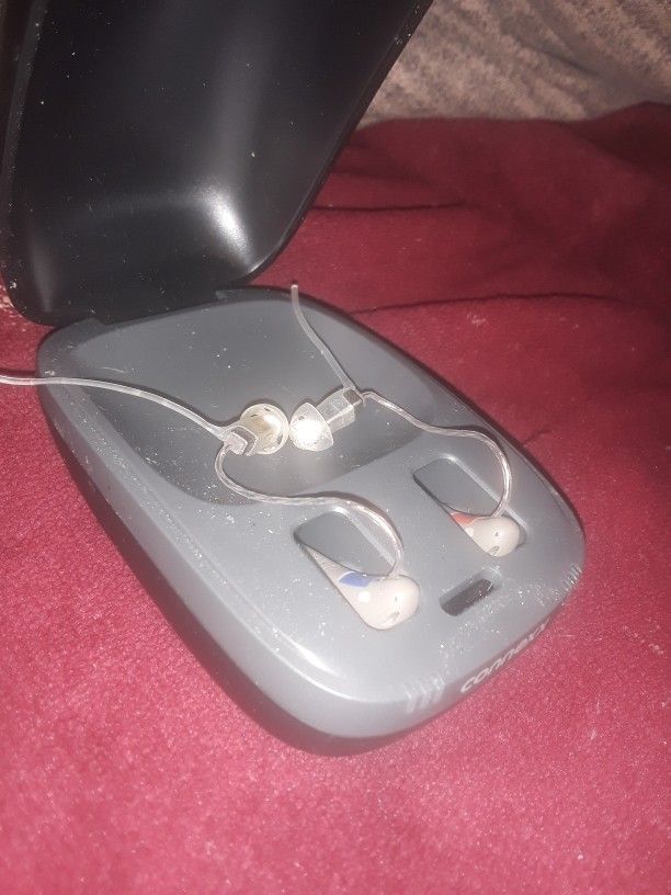 TruHearing TH Premium 5 RIC LIION for Sale in Portland, OR OfferUp