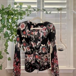Free People “Run Free” Blouse Floral Print Tie Peplum Top Black XS