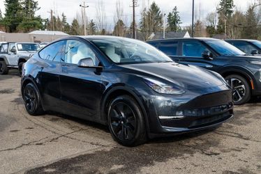 2025 Tesla Model Y