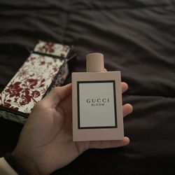 Gucci Bloom Perfume