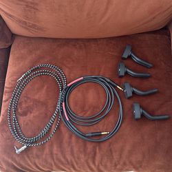 10ft Instrument Cables And Wall Mounts