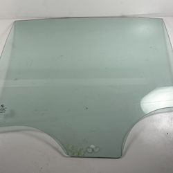 BMW F10 5-SERIES DRIVER REAR DOOR WINDOW GLASS OEM