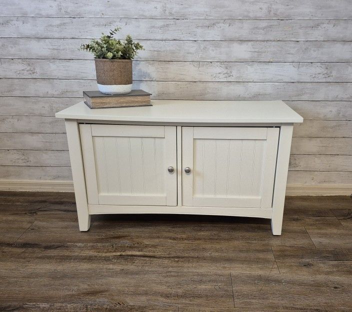 Accent Bench / Entry Bench - New