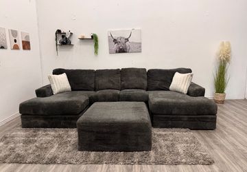 Mammoth Sectional Couch - Free Delivery