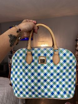 Dooney & bourke purse