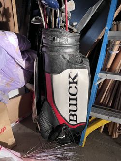 Tiger Woods Special Edition Golf Bag.