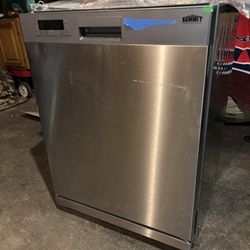 Brand New Dishwasher (stainless)