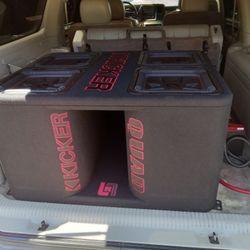 Kicker Quad 4, Sundown Amp , M Power Battery