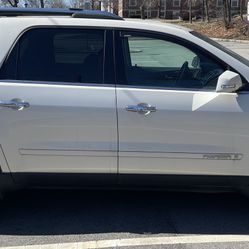 2008 GMC Acadia - Hinsdale IL 