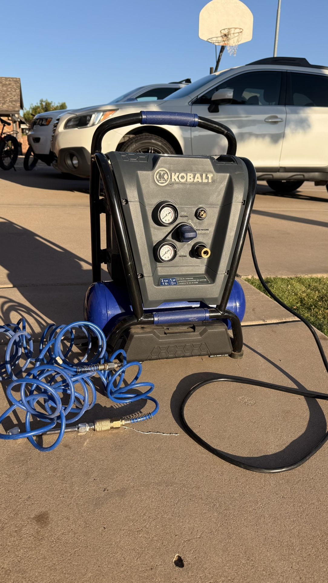 Kobalt 2 Gallon 1 Horse Air Compresser