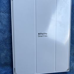 Apple Smart Folio Case for 11-inch iPad Pro