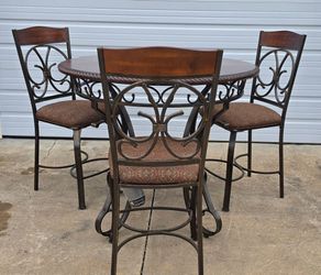 Dining Set